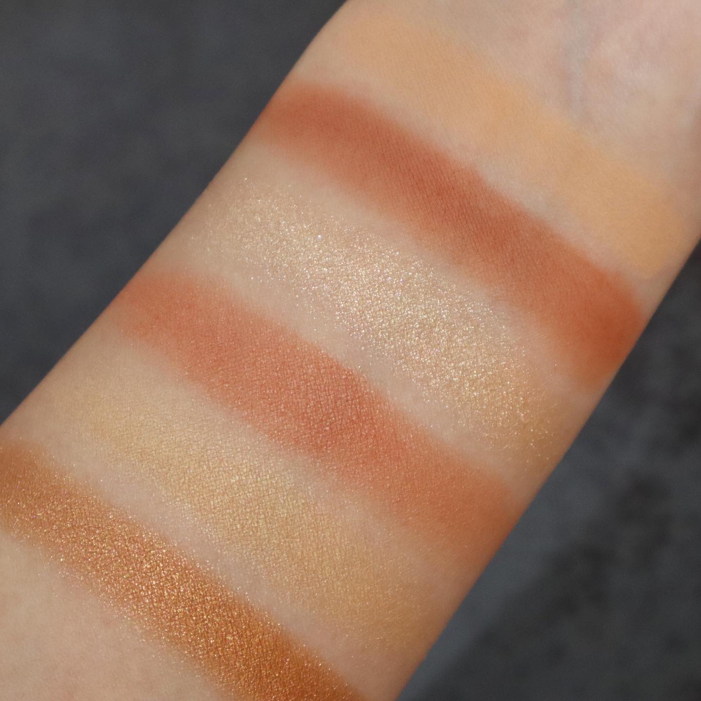 ヴォワヤジュールアイシャドウパレット/NARS/アイシャドウパレットを使ったクチコミ（3枚目）