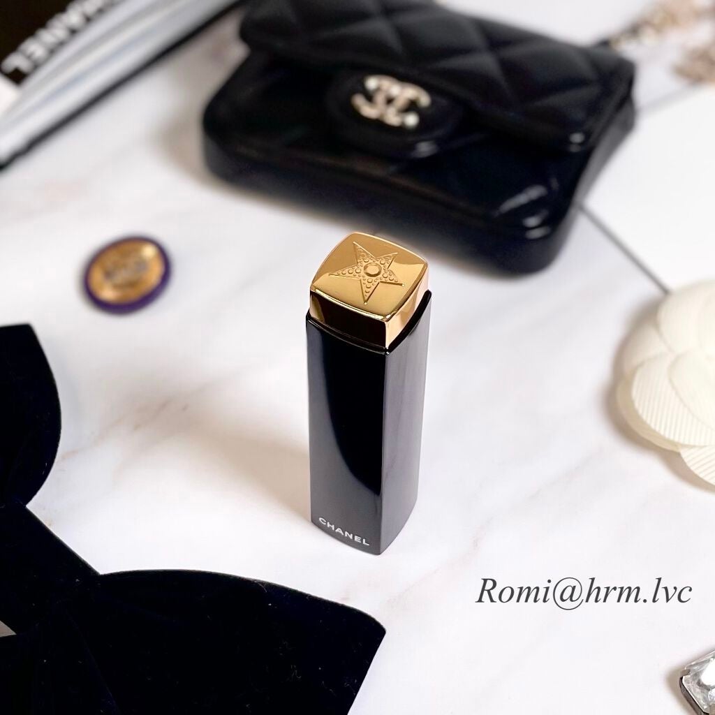 ルージュ アリュール ヴェルヴェット/CHANEL/口紅を使ったクチコミ(2枚目)