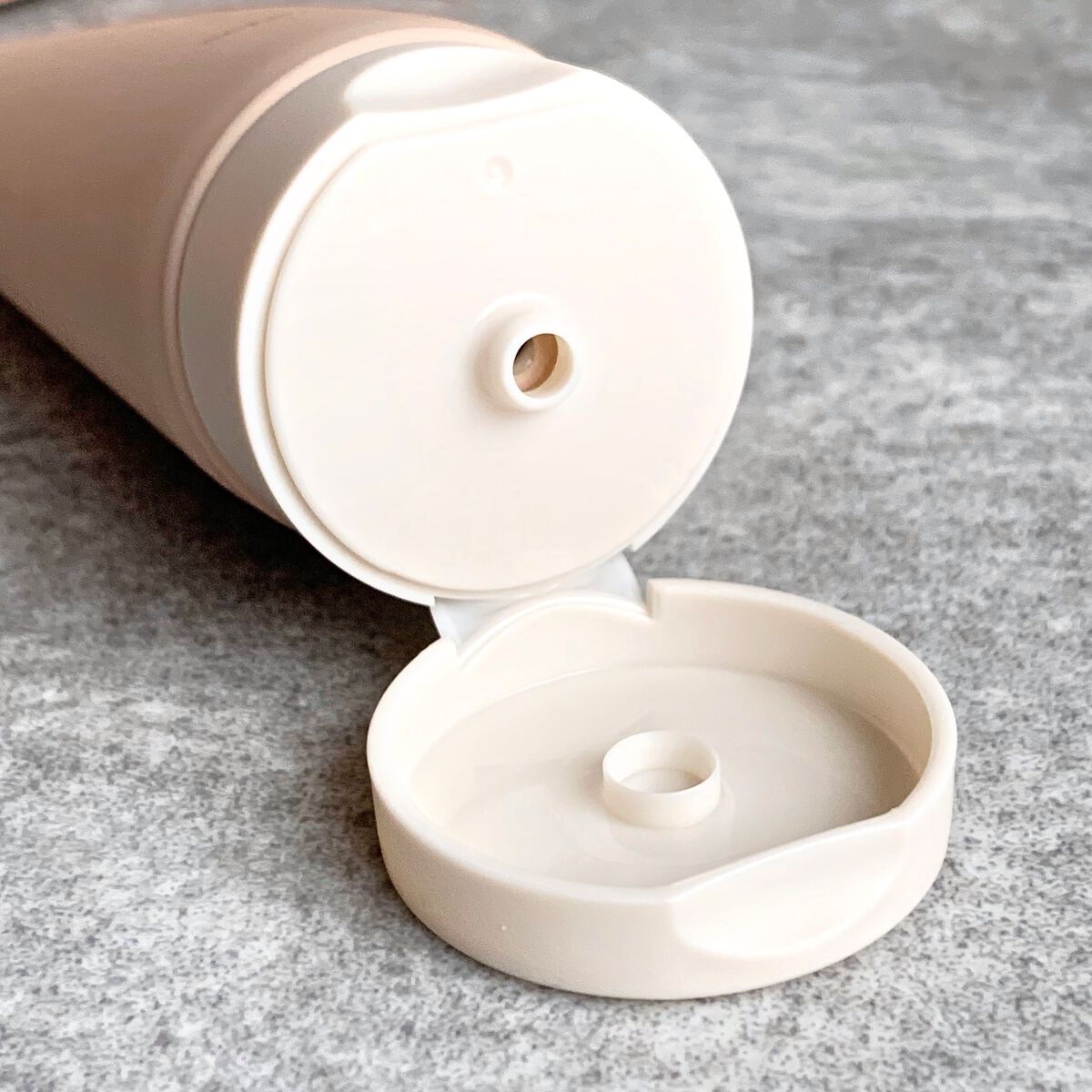 グロービタ フェイシャルスクラブ オレンジ＆ネロリ/AROMATICA/スクラブ・ゴマージュを使ったクチコミ（2枚目）