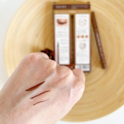 スキルレスライナー/LUMIURGLAS/リキッドアイライナーを使ったクチコミ(3枚目)