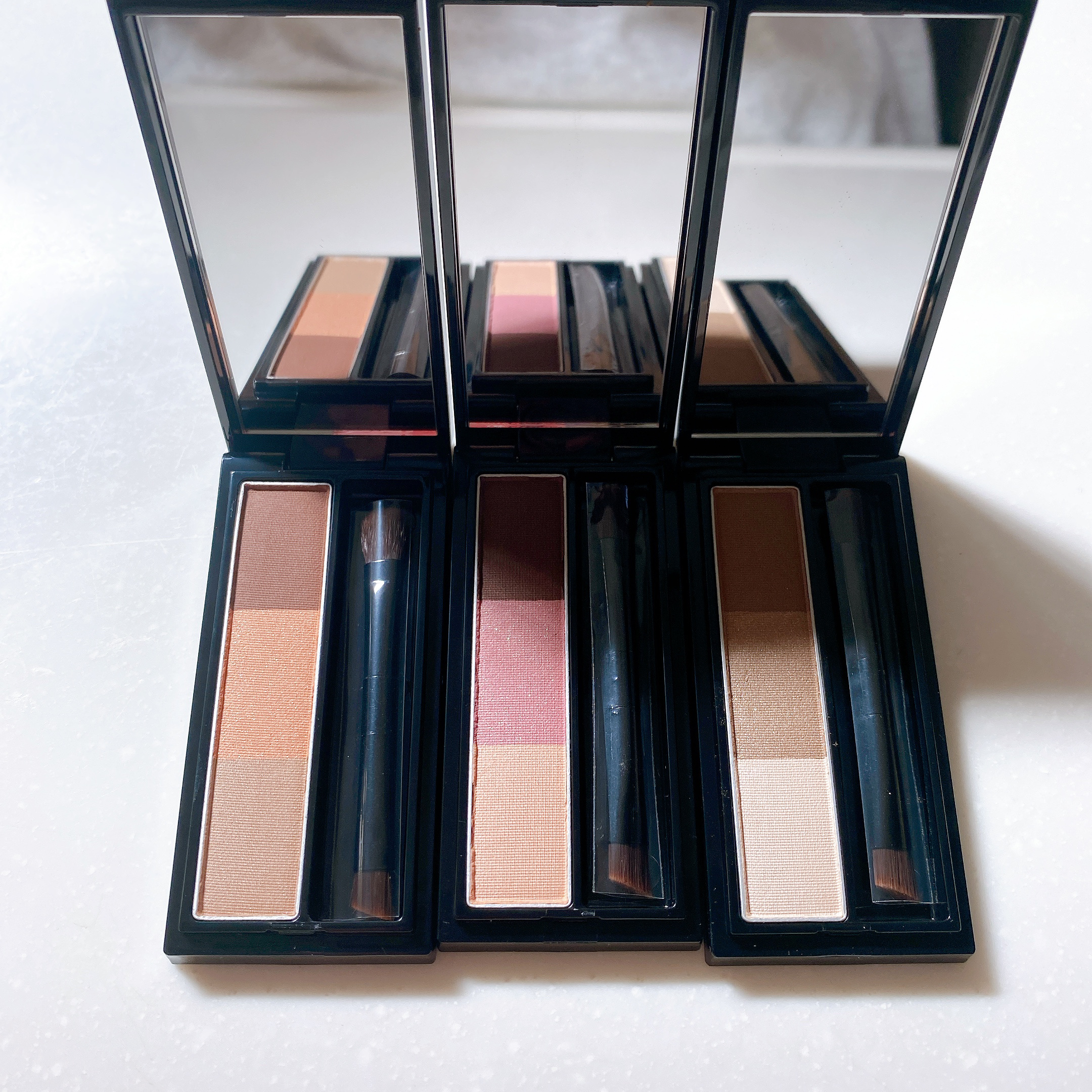 ヴィセ リシェ アイブロウパウダー BR-8 ホワイトピンクブラウン(限定)/Visée/パウダーアイブロウを使ったクチコミ（1枚目）