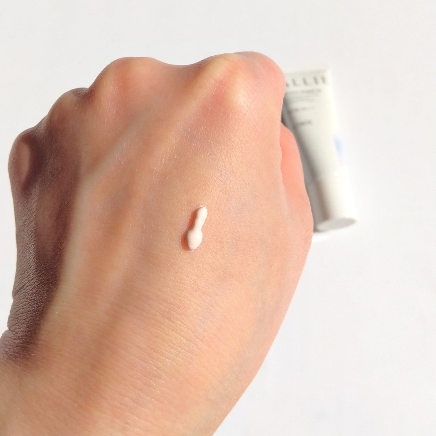 アリィー クロノビューティ ラスティングプライマーUV/アリィー/日焼け止めジェルを使ったクチコミ(3枚目)