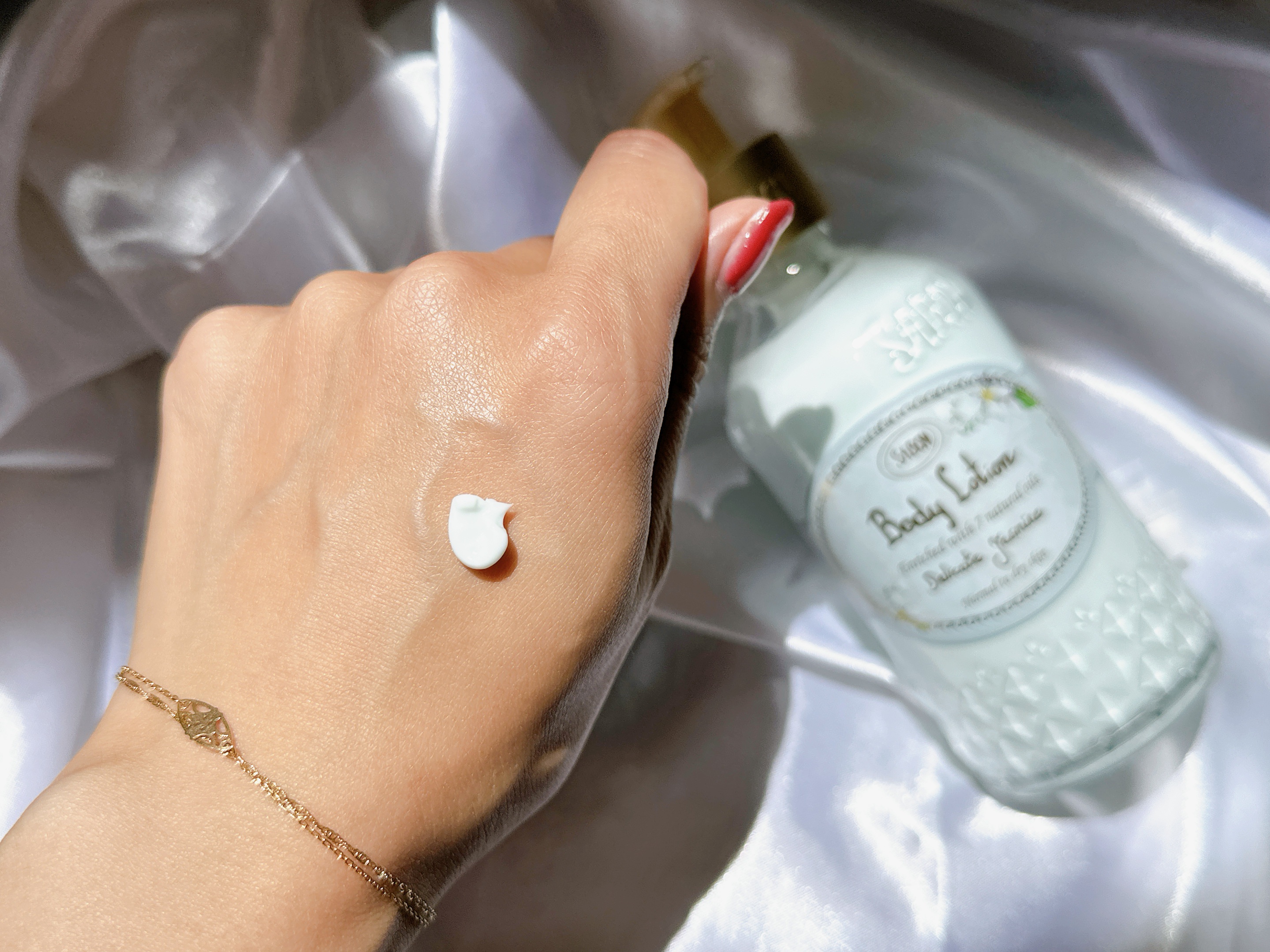 ボディローション デリケート・ジャスミン（ボトル）/SABON/ボディローションを使ったクチコミ（2枚目）