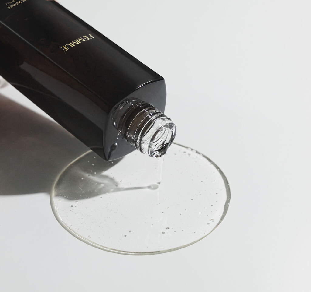 【FEMMUE】 うるおいを引き込む肌に整える化粧水 5名様へ（2枚目）