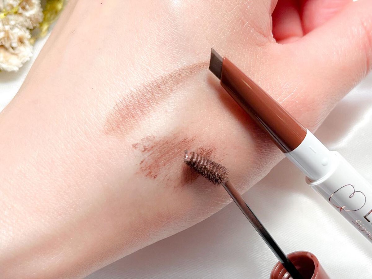 ラブ・ライナー　シグネチャーフィットマスカラ＜アイブロウ＞/ラブ・ライナー/眉マスカラを使ったクチコミ（3枚目）