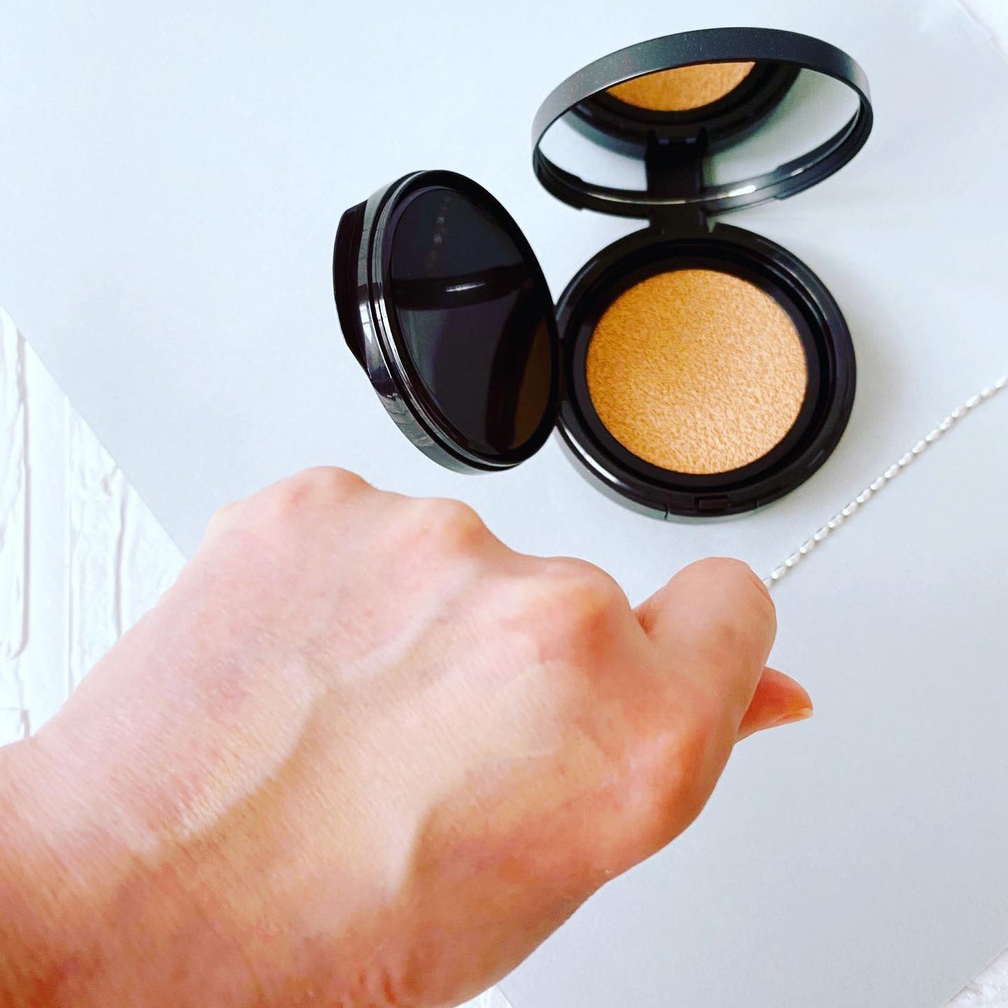 ベルベットジュエルクッション/BIVABOO/クッションファンデーションを使ったクチコミ(3枚目)