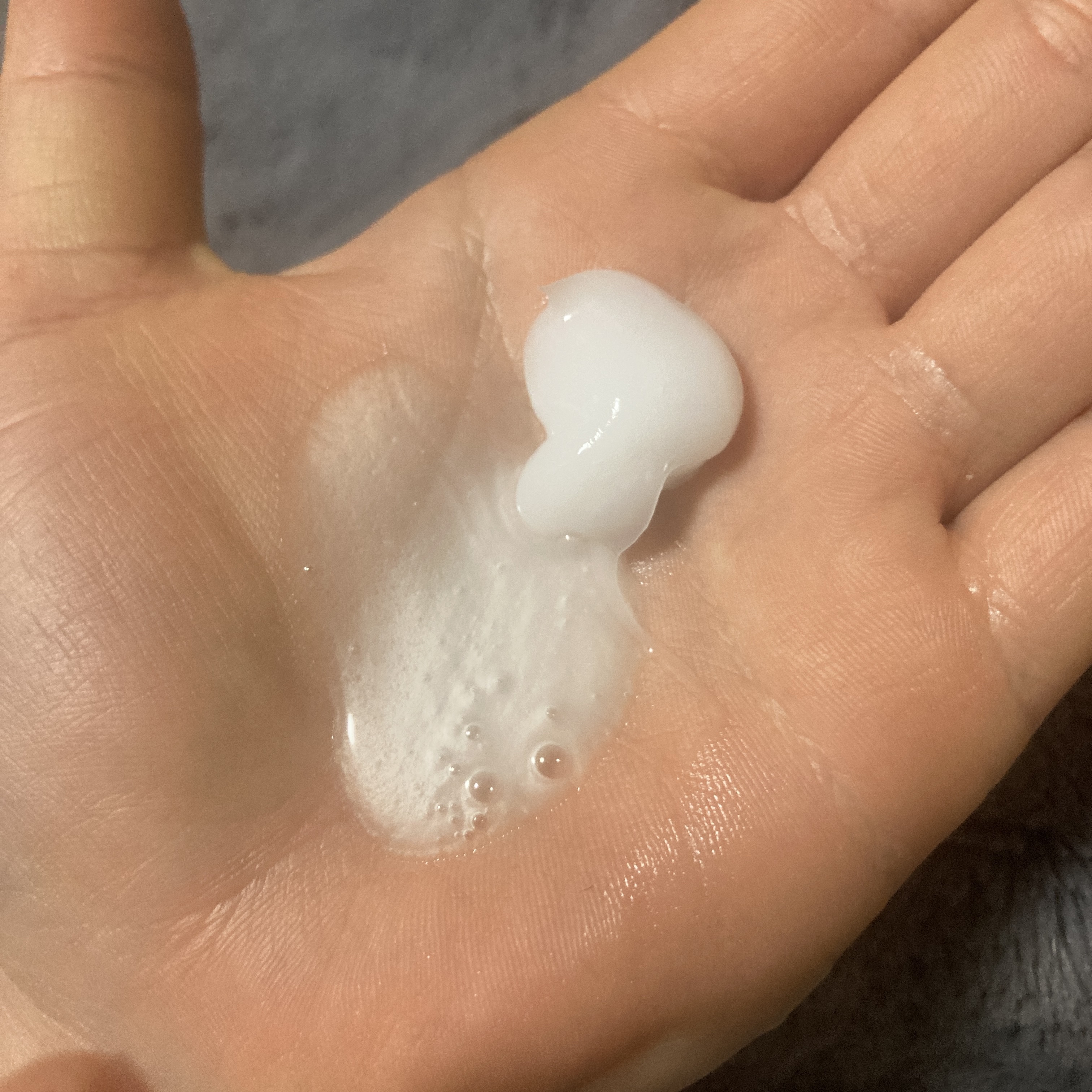 ザビューティ リペアシャンプー・コンディショナー/エッセンシャル/市販シャンプーを使ったクチコミ（2枚目）