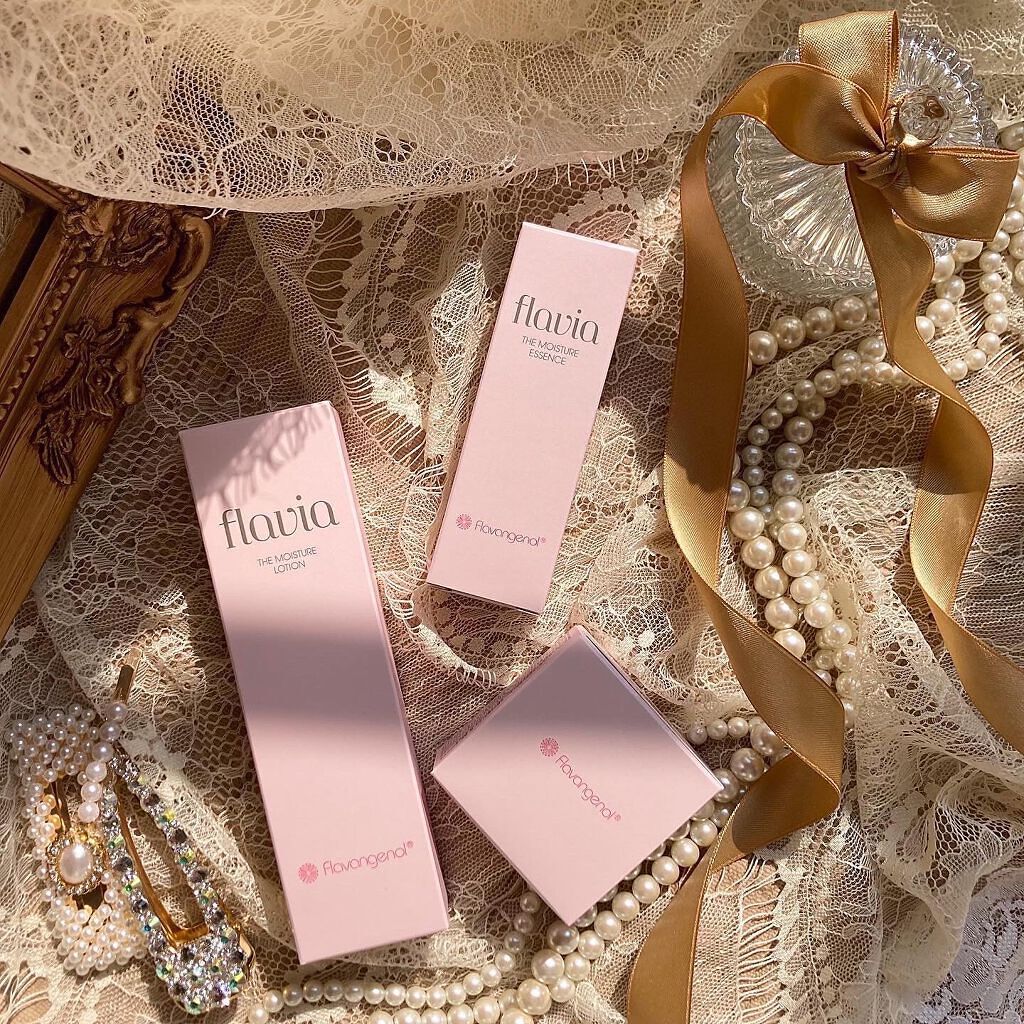 梅ちゃんアラフィフツヤ肌オタク on LIPS 「𓅪𓂃𓈒𓏸~美しくなる力を呼び覚ます~@formalklein_..」(10枚目)