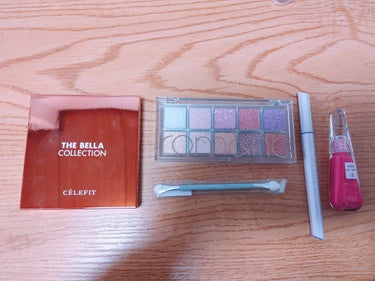 The Bella collection eyeshadow palette/CELEFIT/パウダーアイシャドウを使ったクチコミ（1枚目）