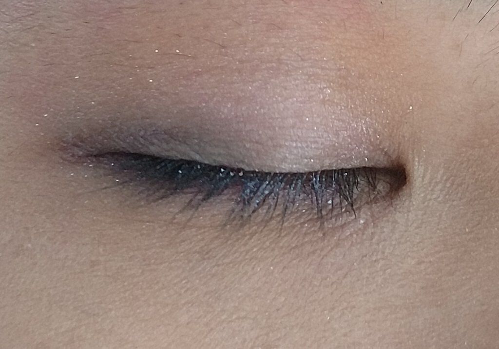 ツーカラー アイシャドウ ラメシリーズ/CEZANNE/アイシャドウパレットを使ったクチコミ(5枚目)