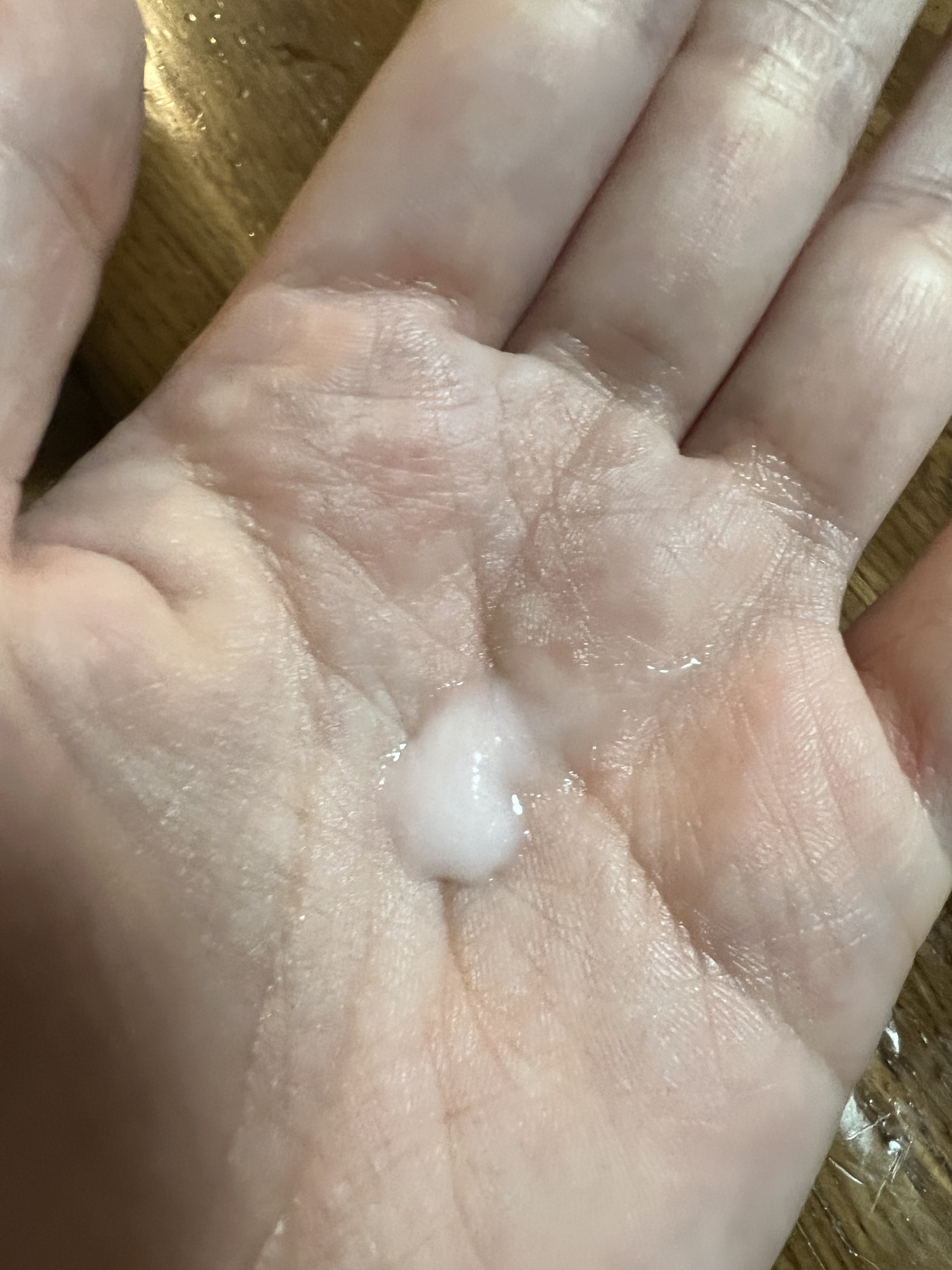 ル ブラン セラム HLCS /CHANEL/美容液を使ったクチコミ（3枚目）