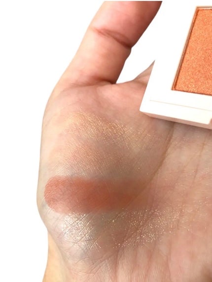 レブロン ダズル アイシャドウ クアッド/REVLON/アイシャドウパレットを使ったクチコミ(6枚目)