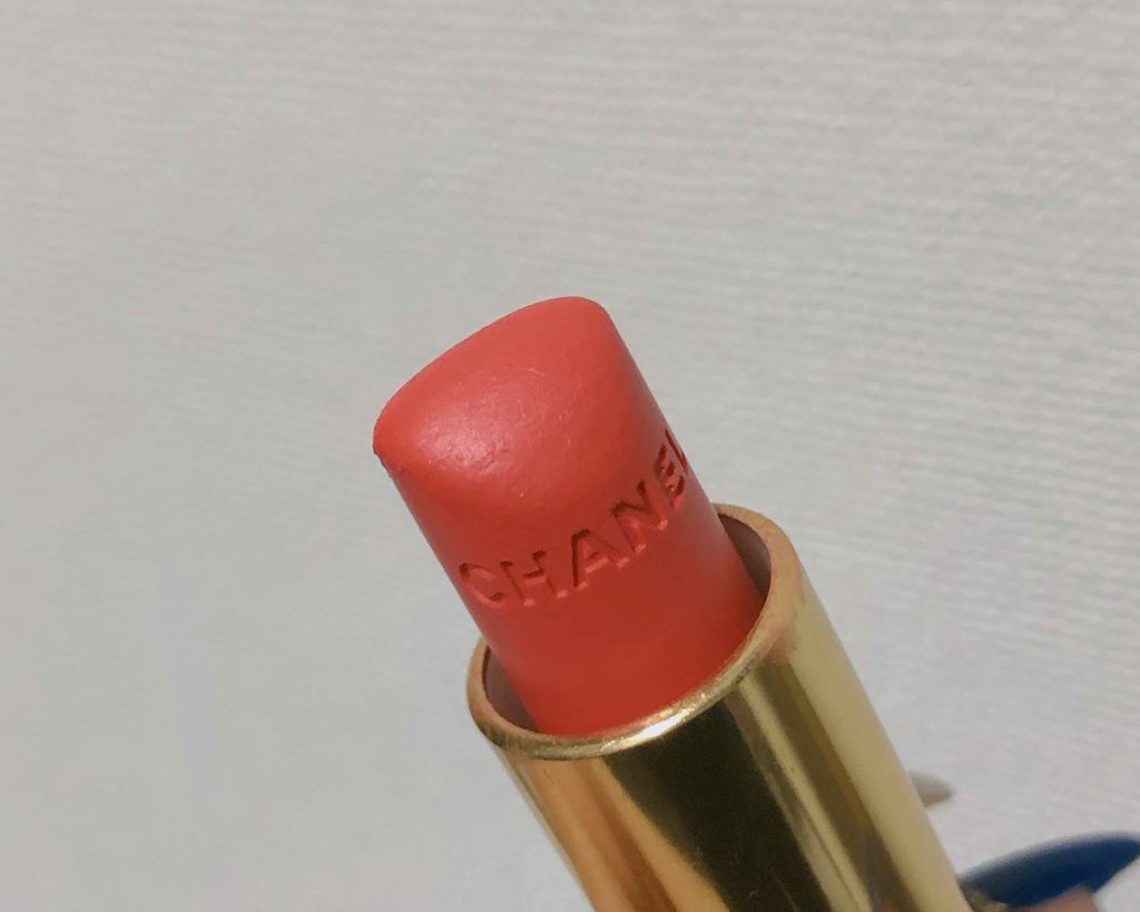 ルージュ アリュール ヴェルヴェット/CHANEL/口紅を使ったクチコミ(2枚目)