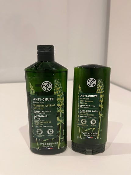 イヴ・ロシェ ヘルシースカルプシャンプー AHL/コンディショナー AHLのクチコミ「毛先までツヤのあるまとまる髪へ
イブ・ロシェ ヘルシースカルプシャンプー・コンディショナー
を.....」(1枚目)