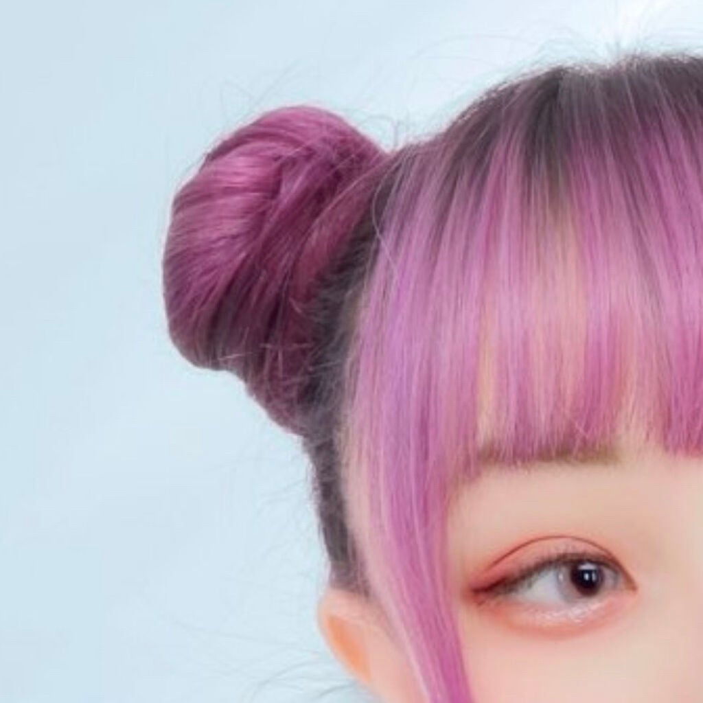 真子 on LIPS 「こんにちは🌞身バレ防止に背景塗りつぶしたら雑さがバレました。去..」(3枚目)