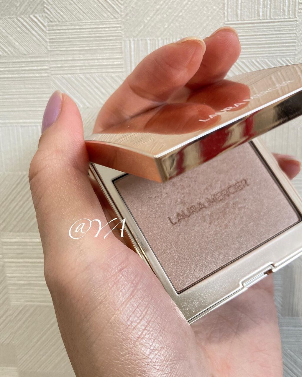 ローズグロウ イルミネーター /ローラ メルシエ/プレストパウダーを使ったクチコミ（3枚目）