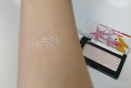 グリッターボール ハイライター/shu uemura/パウダーハイライトを使ったクチコミ(3枚目)