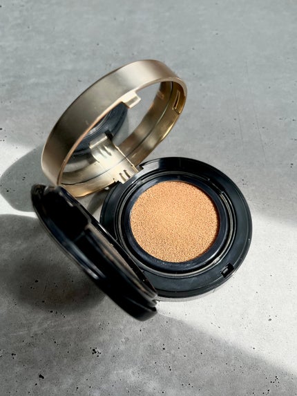 フローレス ルミエール ラディアンス パーフェクティング クッション/ローラ メルシエ/クッションファンデーションを使ったクチコミ(2枚目)