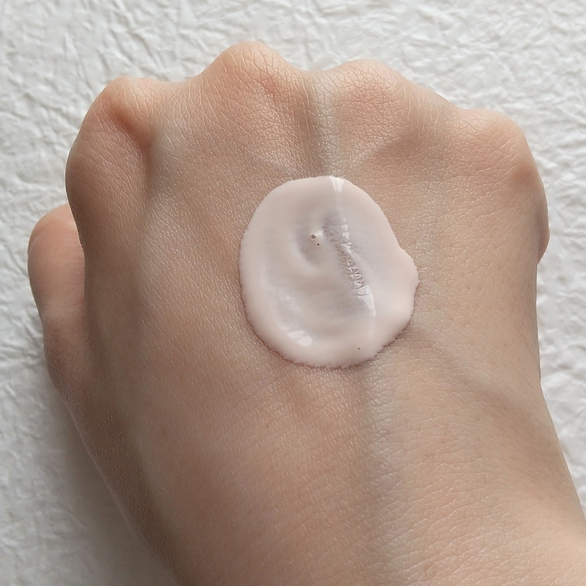 薬用 日中美白美容液UV/HAKU/日焼け止めローションを使ったクチコミ（2枚目）