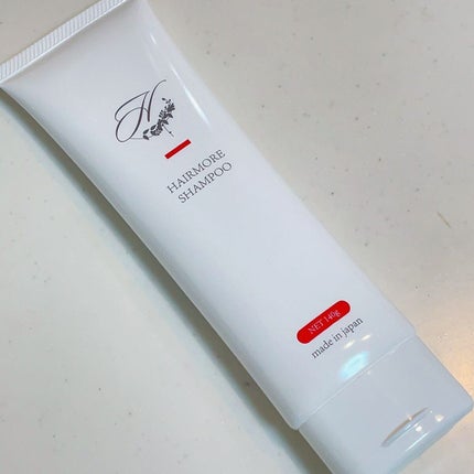 ヘアモア スカルプジェルシャンプーのクチコミ「Hairmore
スカルプジェルシャンプー
〇洗浄力と保湿力のバランス
滑らかな洗いあがりで.....」(2枚目)