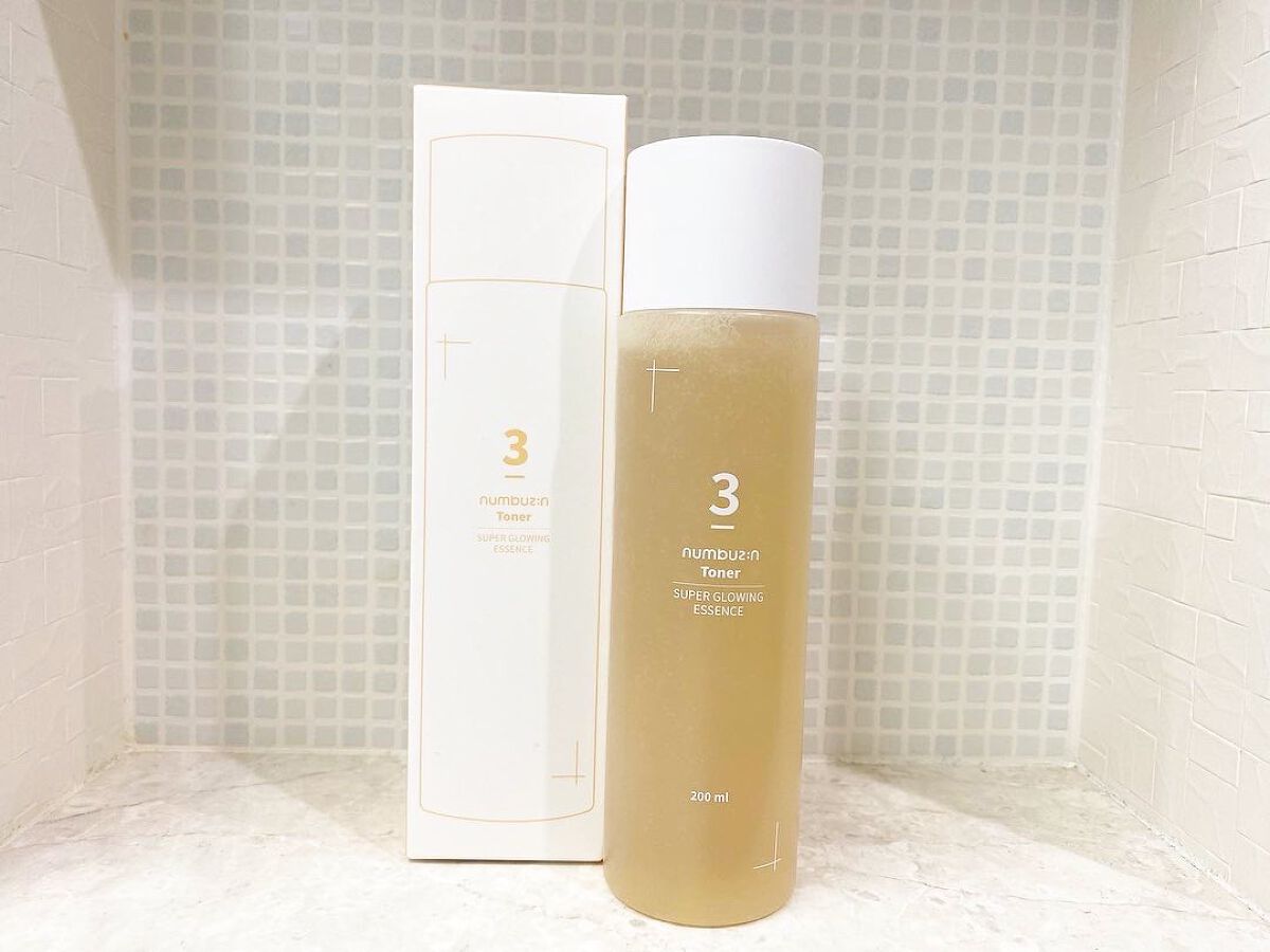 🌷🌷🌷🌷
.
numbuzin
@numbuzin_official_jp 
3番 うるつや発酵トナー

真面目に1本使い切ると
肌本来の力を高めて
徐々に肌色とキメがよくなる
"発酵化粧水"

発酵成分を50種類も配合！
顔色、保