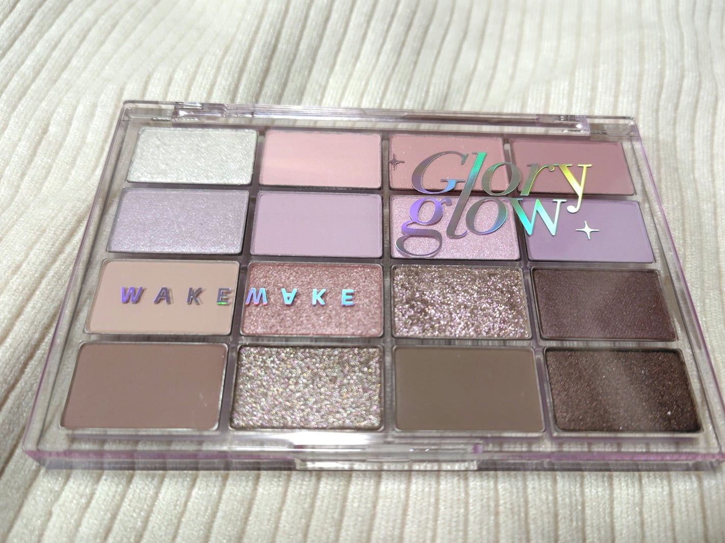 ソフトブラーリングアイパレット/wakemake/アイシャドウパレットを使ったクチコミ(1枚目)