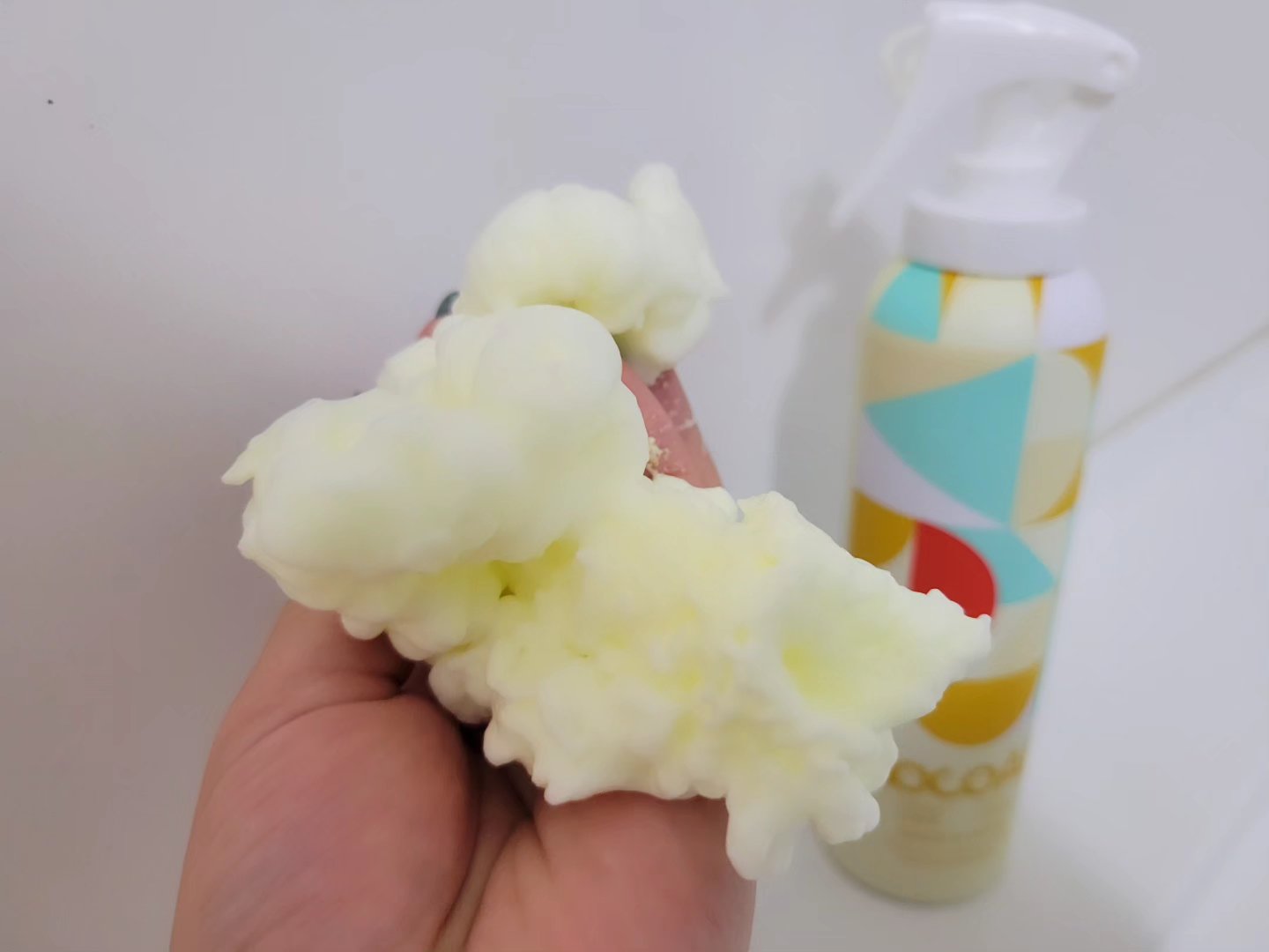 モコアート フォーミングスプレー ブルーベリーの香り/Mocoart/保湿系入浴剤を使ったクチコミ（3枚目）