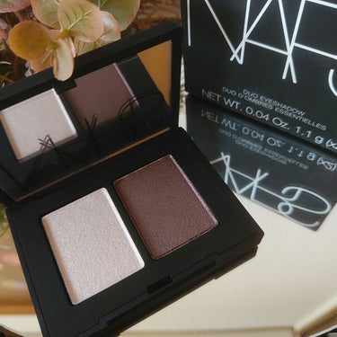 デュオアイシャドー/NARS/アイシャドウパレットを使ったクチコミ（2枚目）