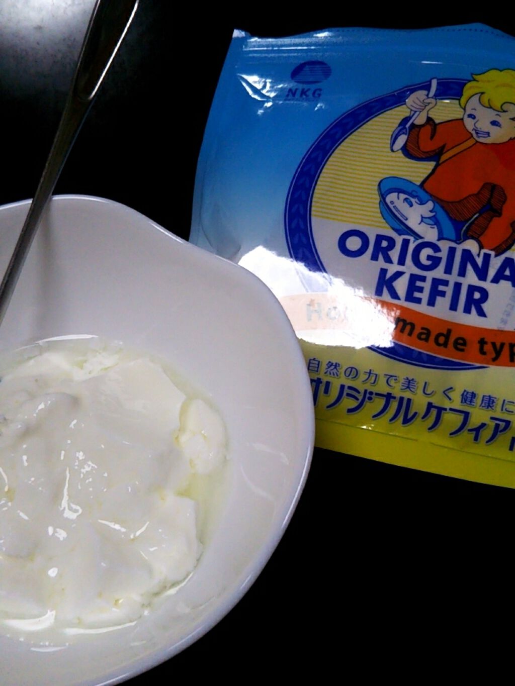 みんとぐりーん on LIPS 「オリジナルケフィアヨーグルトです500mlの牛乳パックのまま、..」(2枚目)