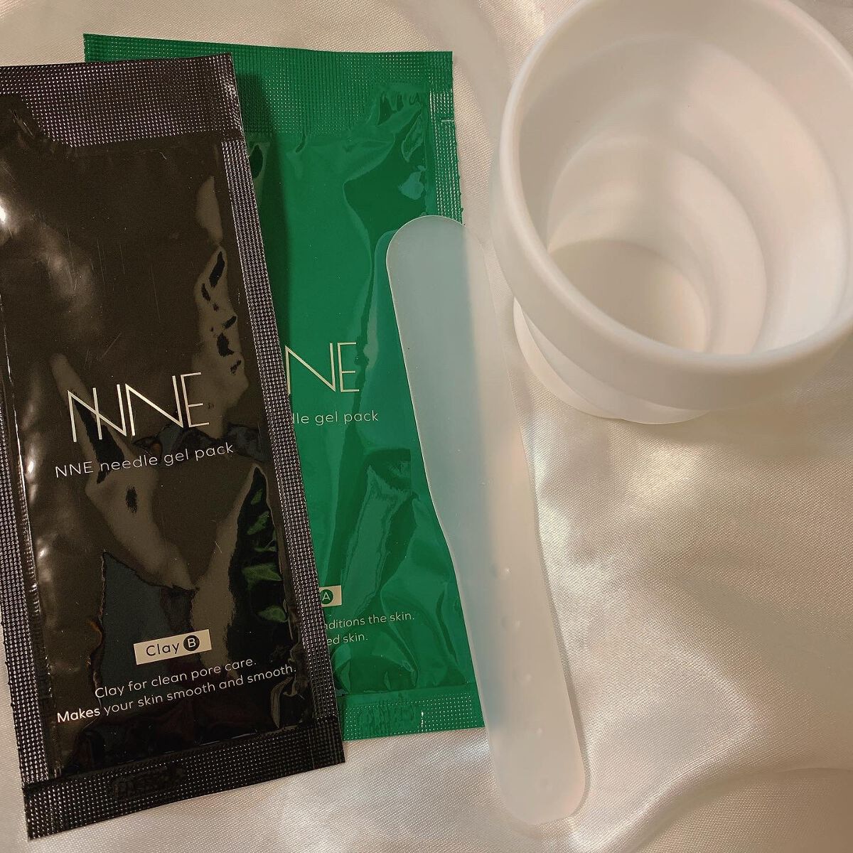 Maria on LIPS 「日本初のニードル入りの炭酸パック✳️新発想のサイクル使いでお肌..」(1枚目)