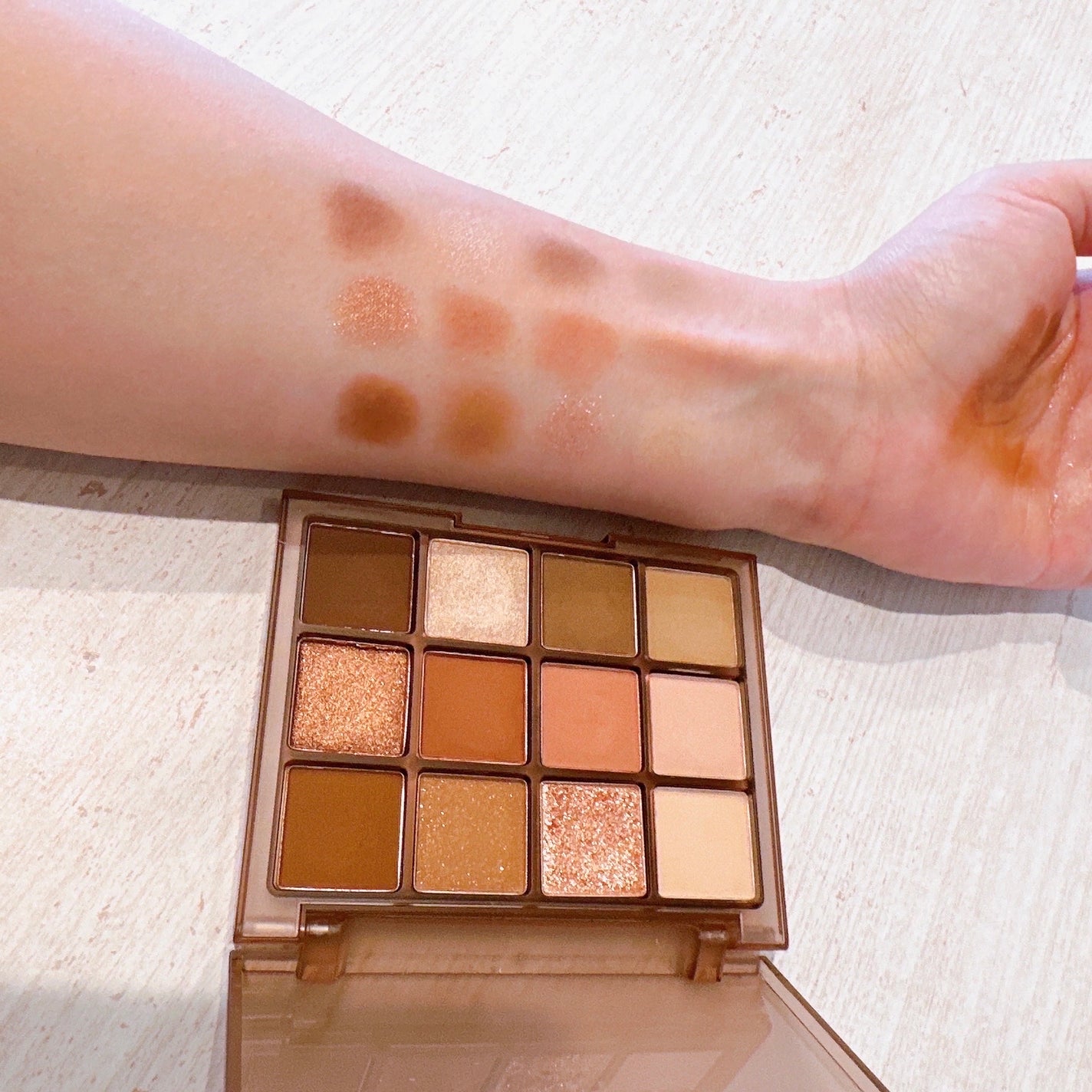 ホーリーモリーレイヤーパレット/HAKIT/アイシャドウパレットを使ったクチコミ(4枚目)