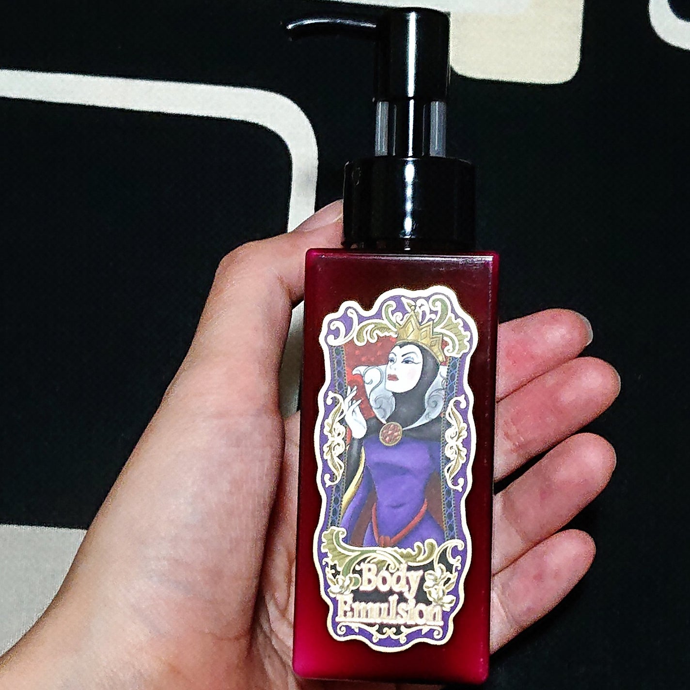 楠原諒子 on LIPS 「東京ディズニーランド🏰にある「ラ・プティート・パフュームリー」..」(1枚目)