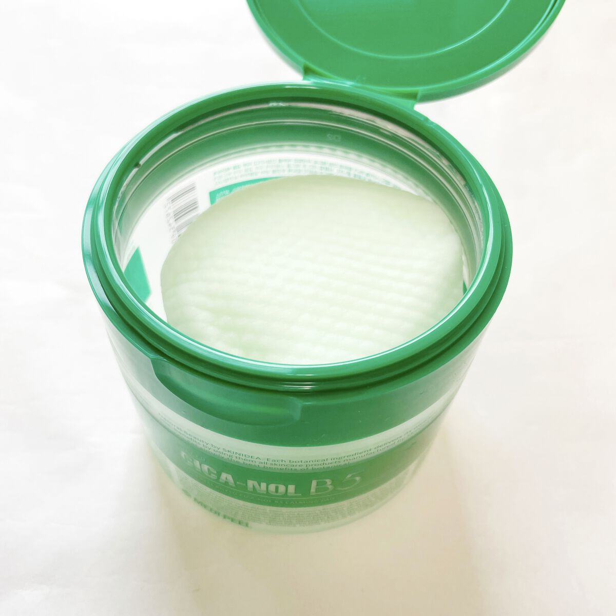 MEDIPEEL フィトシカノール B5カーミングパッドのクチコミ「
今回ご紹介するのは
MEDI-PEELのフィトシカノールカーミングパッドです。

私、最初メ.....」（2枚目）