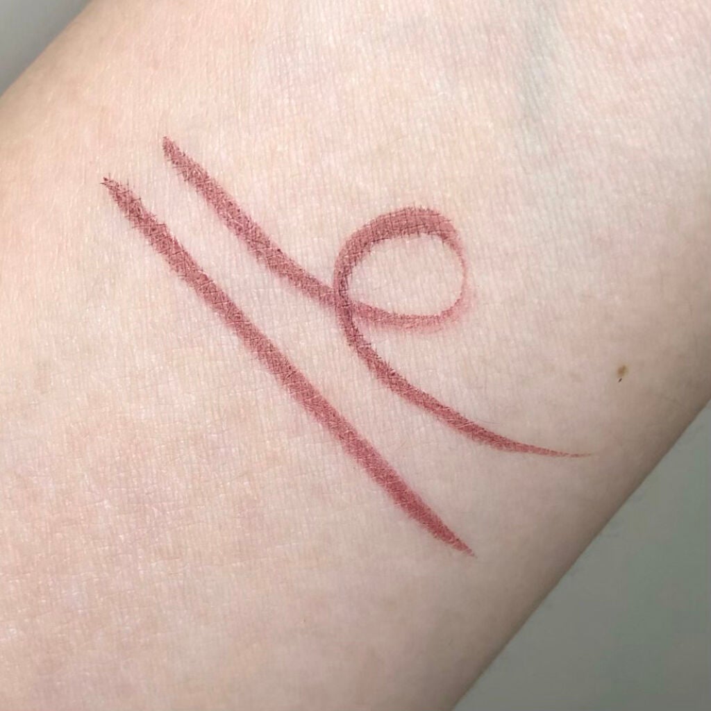 スキルレスライナー/LUMIURGLAS/リキッドアイライナーを使ったクチコミ(3枚目)