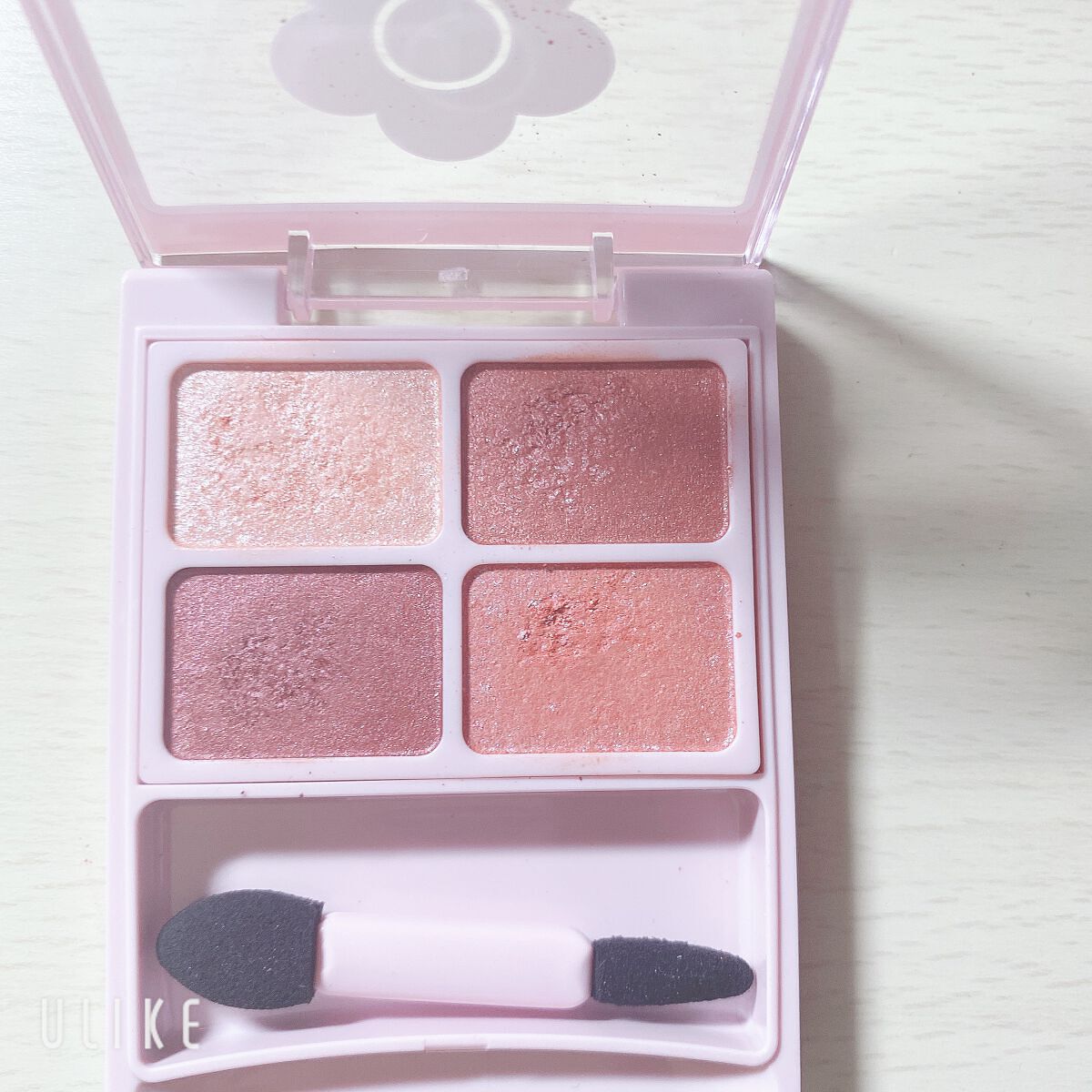 グロッシーリッチ アイズ N/Visée/アイシャドウパレットを使ったクチコミ（3枚目）