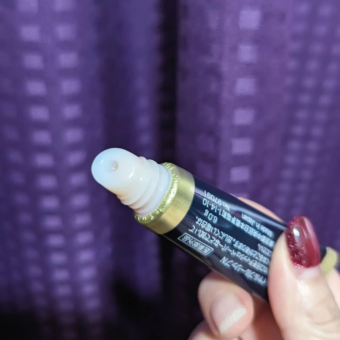 ニベア ロイヤルブルーリップ 濃密美容ケア/ニベア/リップ美容液を使ったクチコミ(2枚目)