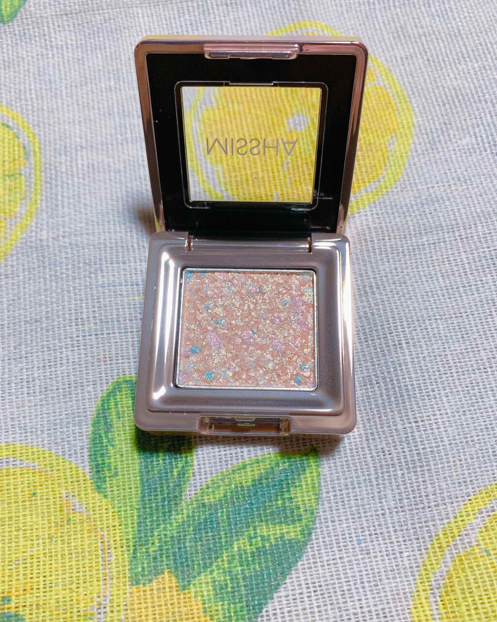 グリッタープリズム シャドウ/MISSHA/グリッターを使ったクチコミ（3枚目）