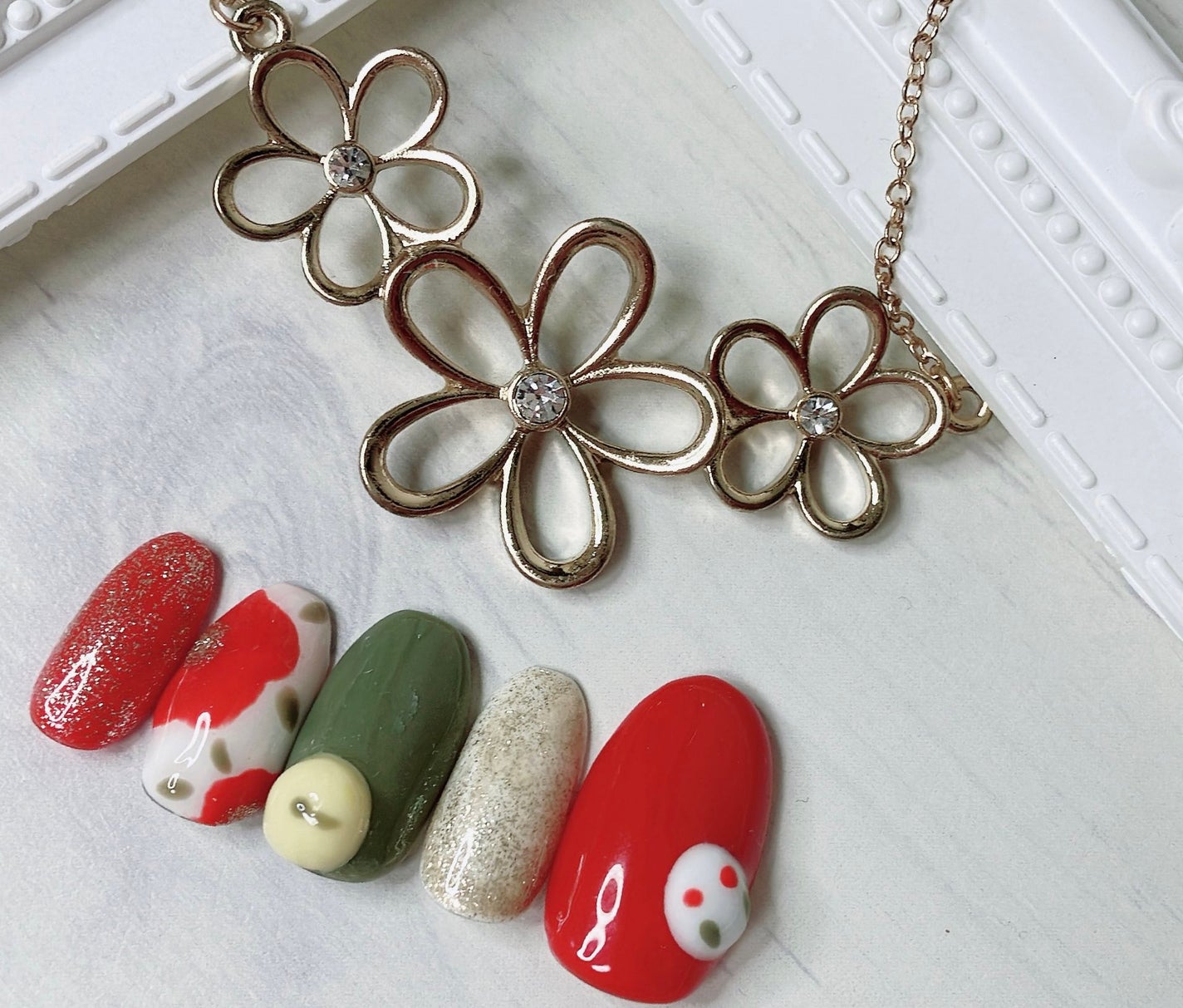 ネイルチップオーバルタイプ/DAISO/ネイルチップ・パーツを使ったクチコミ(2枚目)