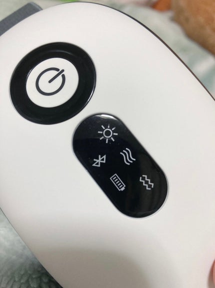 きゅるー on LIPS 「CASA•LomayaUSBアイリラックスの感想です。Blue..」(3枚目)