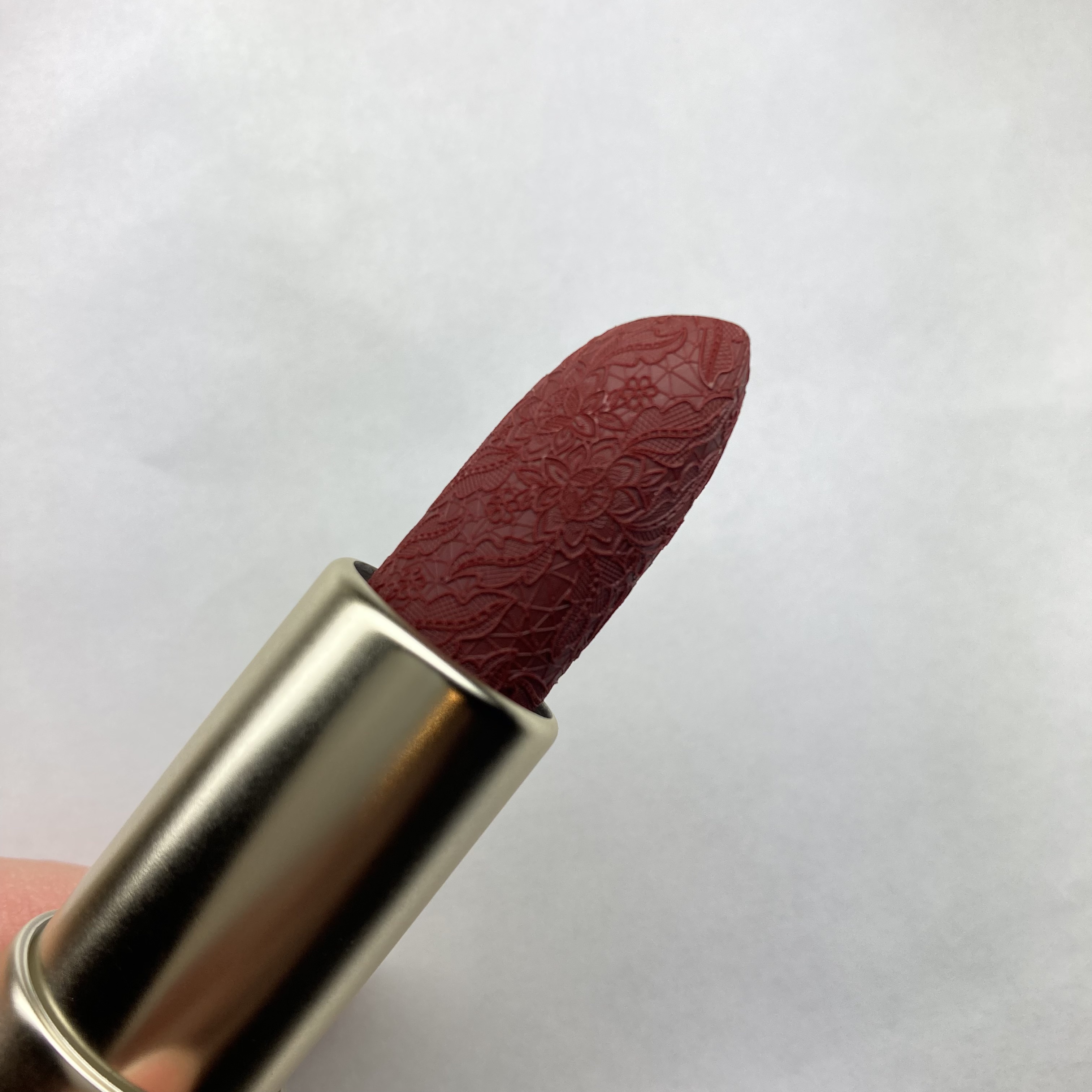 女王のカメオリップスティック/COLORROSE/口紅を使ったクチコミ（2枚目）