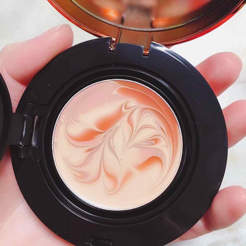 VT コラーゲンパクト/VT/クリーム・エマルジョンファンデーションを使ったクチコミ（2枚目）