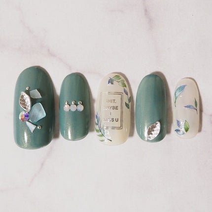 ネイルシール/セリア/ネイルシールを使ったクチコミ(5枚目)