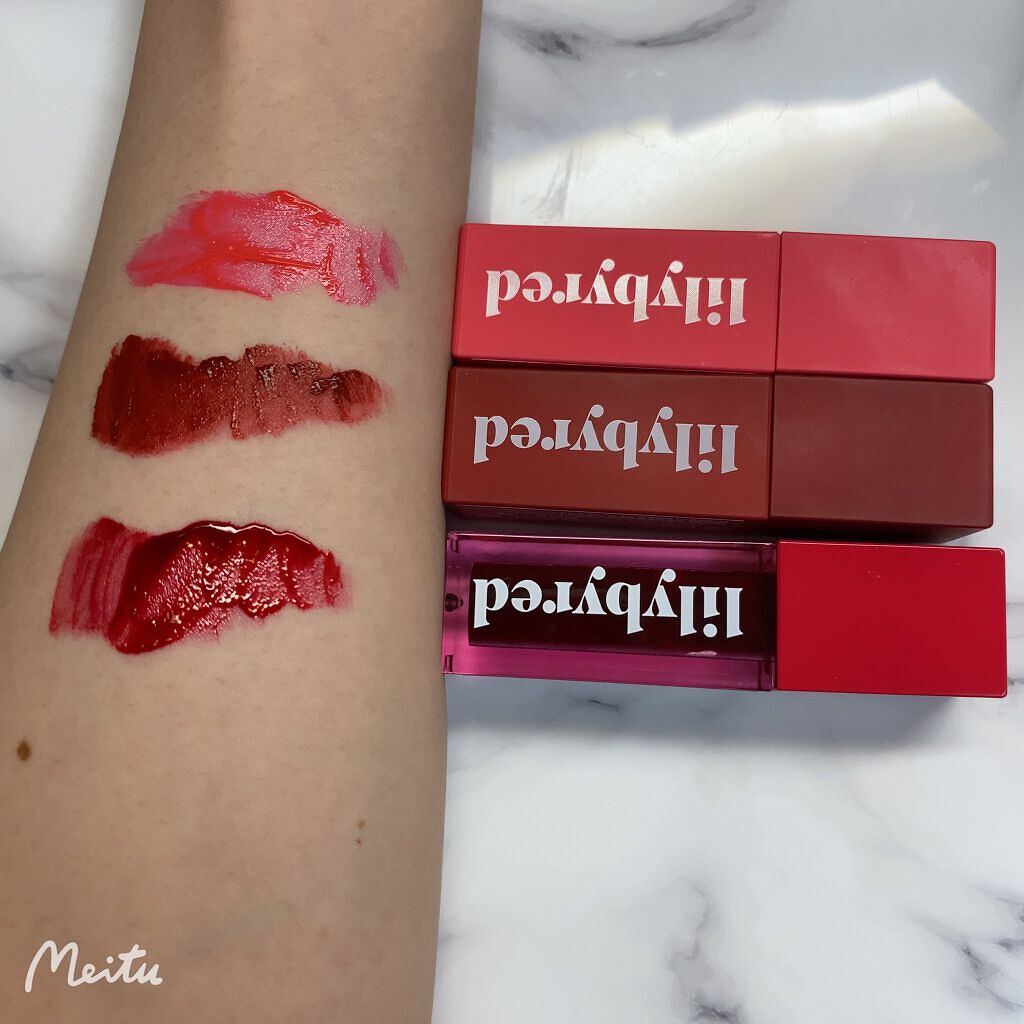 ジューシーライアー ウォーターティント/lilybyred/リップティントを使ったクチコミ（2枚目）