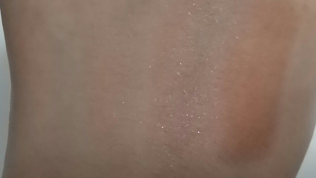 トーンアップアイシャドウ/CEZANNE/アイシャドウパレットを使ったクチコミ（3枚目）