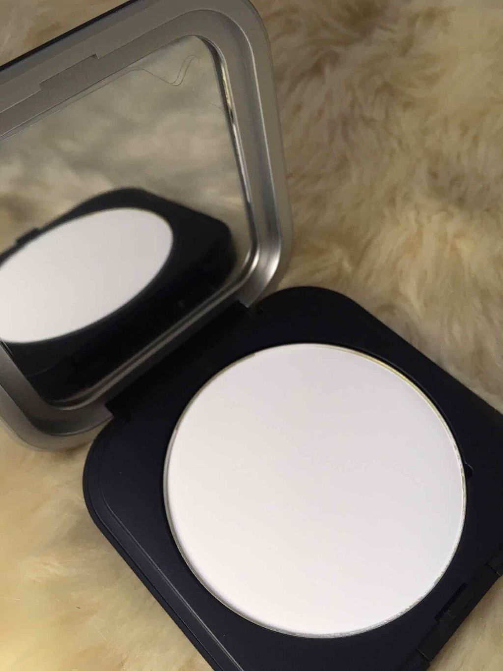 ウルトラHDプレストパウダー/MAKE UP FOR EVER/プレストパウダーを使ったクチコミ（3枚目）