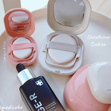 MEDICUBE プロ グルタチオン グロウクッションファンデーションのクチコミ「medicube
プログルタチオンファンデ
メイクとスキンケアを同時に .ᐟ.ᐟ
グルタチオ.....」(1枚目)