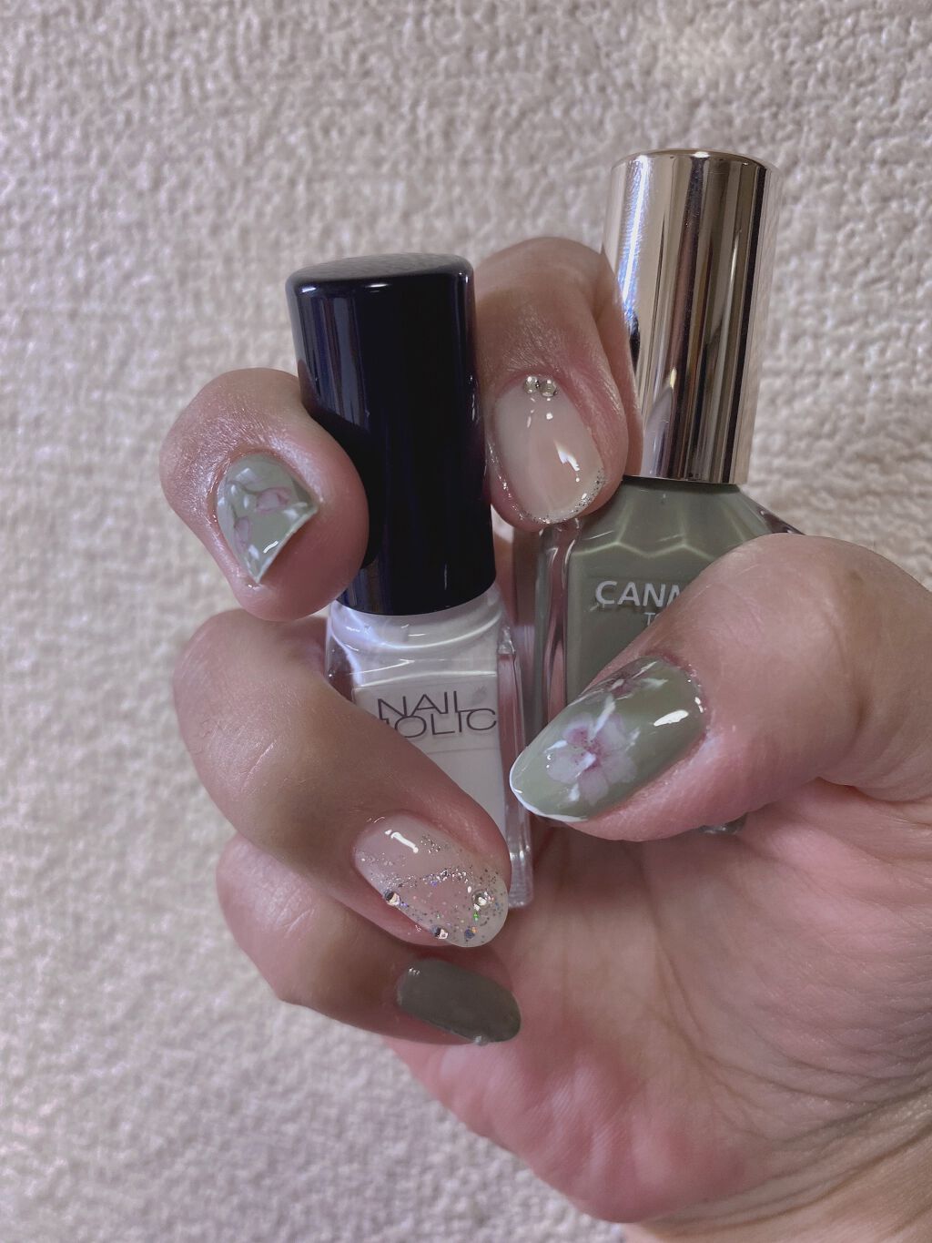 カラフルネイルズ/キャンメイク/マニキュアを使ったクチコミ(3枚目)