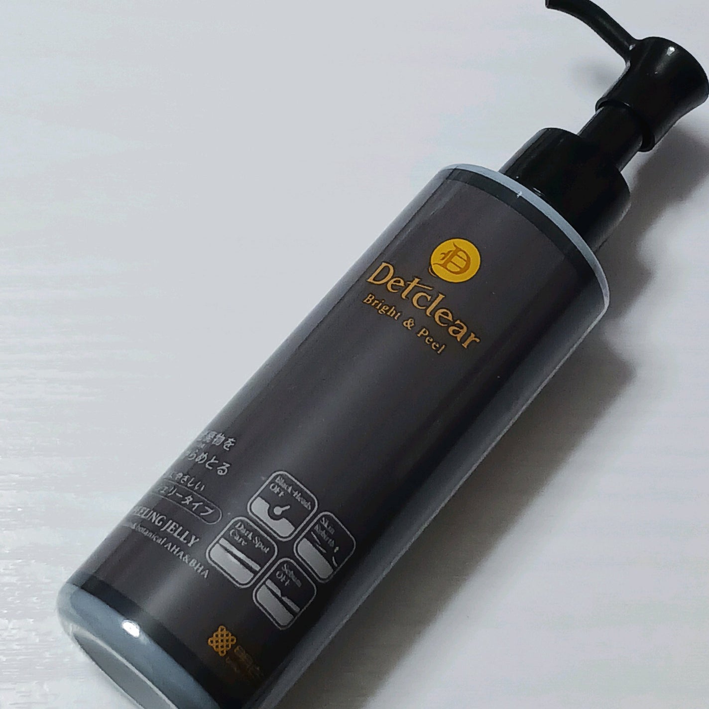 DETクリア ブライト&ピール ピーリングジェリー<炭タイプ>/Detclear/ピーリングを使ったクチコミ(1枚目)