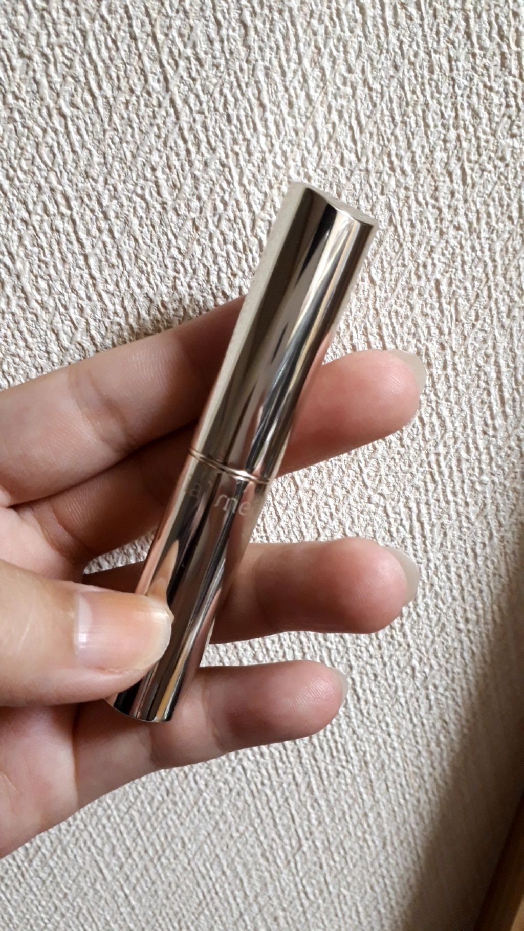 シャイニーエッセンスリップA/media/口紅を使ったクチコミ（1枚目）