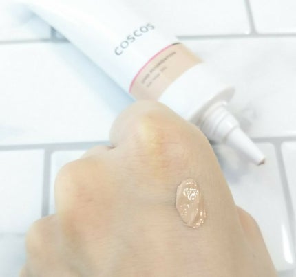 UHDファンデーション342(ピンクベージュ)/COSCOS/リキッドファンデーションを使ったクチコミ(3枚目)